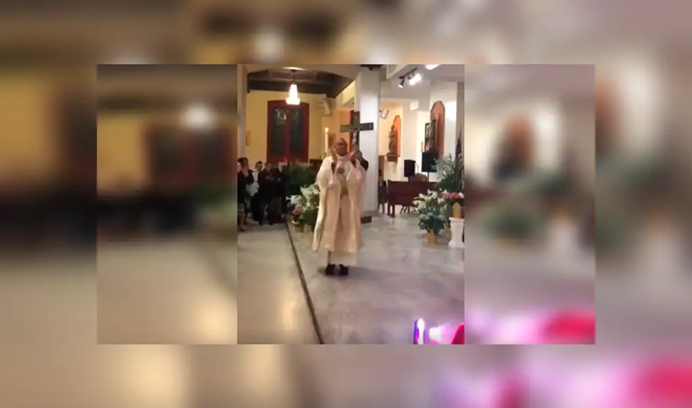 Desliza las imágenes para observar los impresionantes movimientos de un sacerdote, quien asombró a sus fieles.