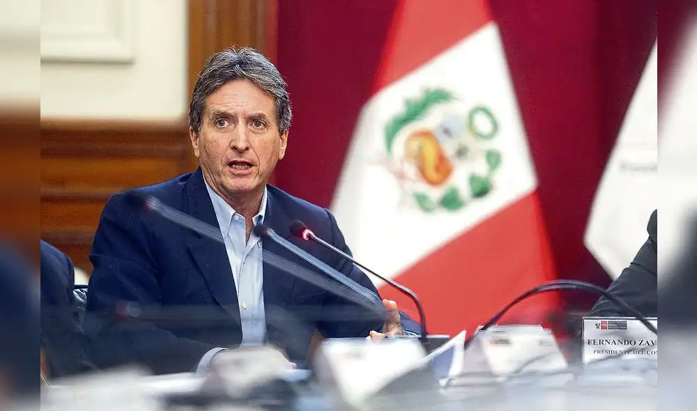 Anuncian rehabilitación de mil colegios y 65 puentes