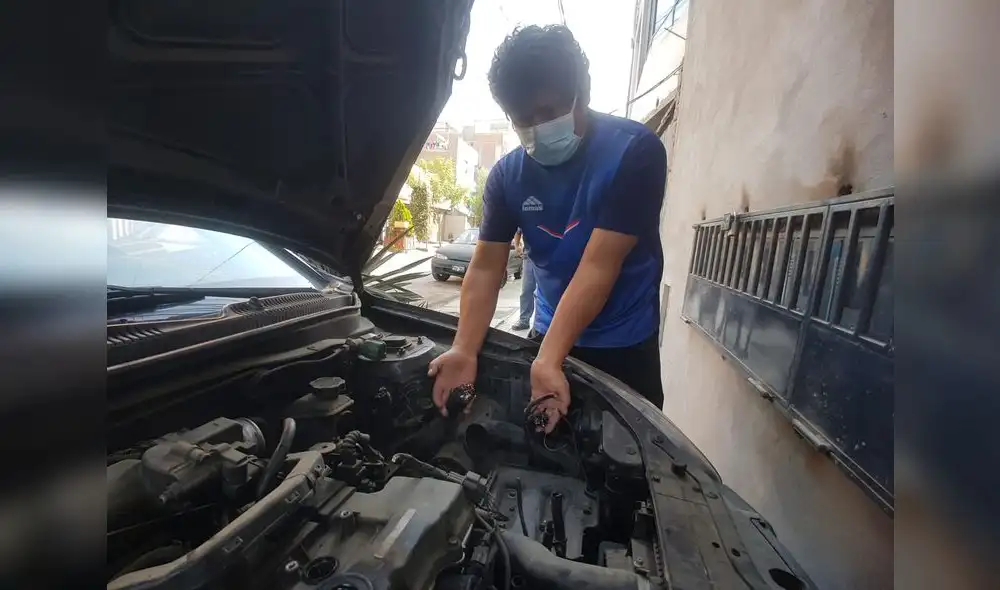 Roban por tercera vez a taxista honrado. Créditos: Grace Mora / URPI-GLR. Roban por tercera vez a taxista honrado. Créditos: Grace Mora / URPI-GLR.