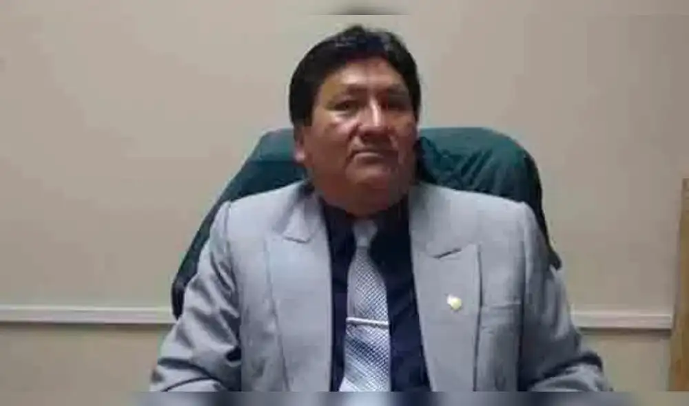 Por grado de bachiller falso retiran a subgerente de la Municipalidad de Arequipa. Por grado de bachiller falso retiran a subgerente de la Municipalidad de Arequipa.