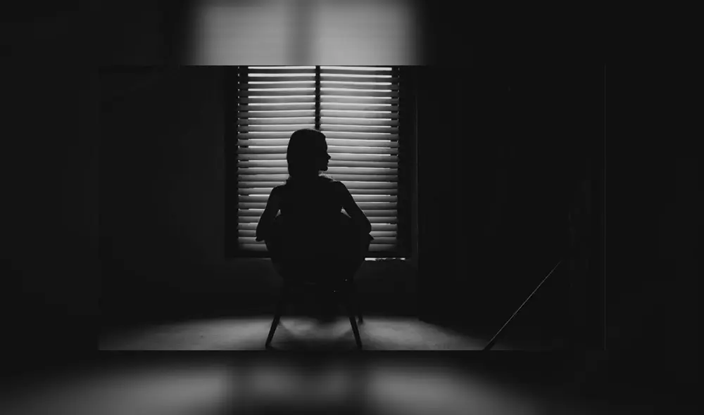 El atacante arremetió contra el refugio alegando que quería ver a su esposa e hijos. Foto: Shutterstock