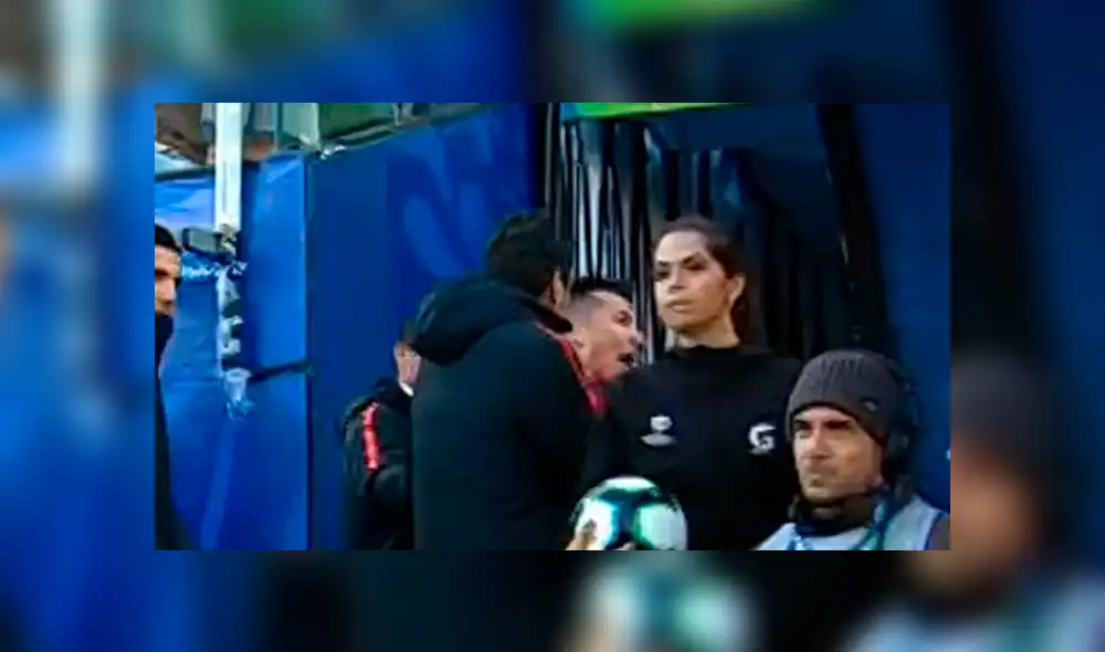 Argentina vs Chile: Gary Medel insultó a Lionel Messi mientras abandonaba el terreno de juego. Foto: Captura de video Argentina vs Chile: Gary Medel insultó a Lionel Messi mientras abandonaba el terreno de juego. Foto: Captura de video