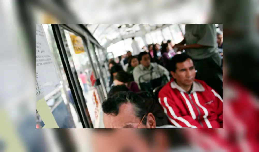 Nuevo caso de discriminación, violencia y transfobia en bus de Miraflores Nuevo caso de discriminación, violencia y transfobia en bus de Miraflores