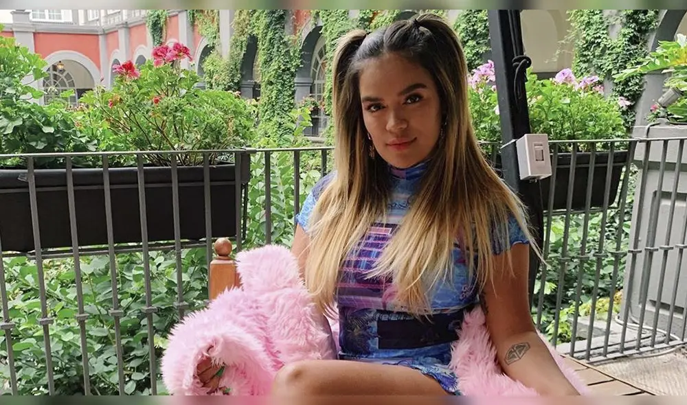 Karol G es sorprendida por pequeña fan en pleno concierto [VIDEO] 