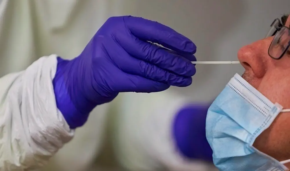 La mayoría de los infectados enfermó levemente y no requirió hospitalización, acota la investigación científica. Foto: EFE