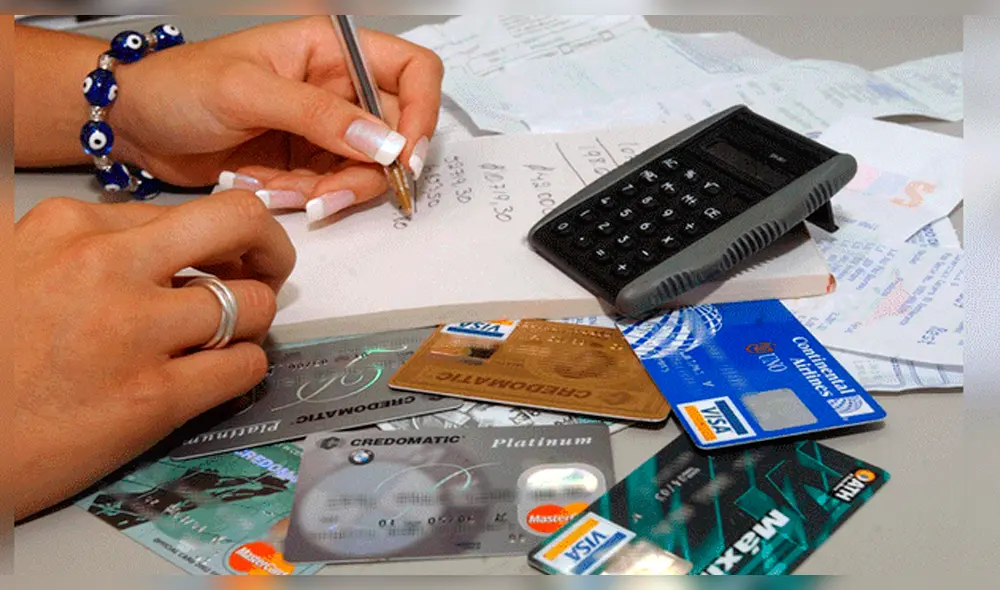 Deudas: Préstamos personales cobran la mitad de intereses que las tarjetas de crédito Deudas: Préstamos personales cobran la mitad de intereses que las tarjetas de crédito