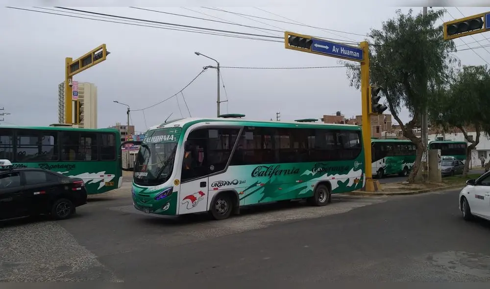Transportistas reclaman en Trujillo para que municipalidad modifique su ruta Transportistas reclaman en Trujillo para que municipalidad modifique su ruta