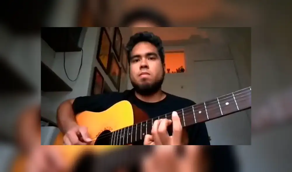 En Facebook, un joven peruano interpretó la popular canción de la agrupación de cumbia y causó furor.