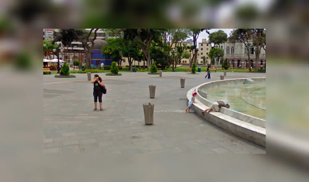 Google Maps: madre peruana es captada en polémica escena que enfurece a usuarios [FOTOS]
