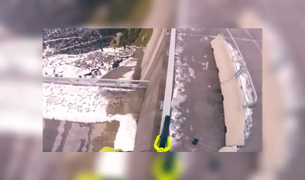YouTube viral: muchacho realiza reto extremo al cruzar con su bicicleta en una delgada baranda [VIDEO] 
