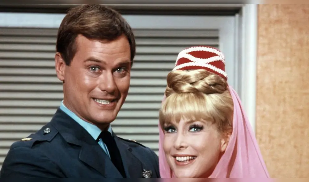 Larry Hagman y Bárbara Eden interpretaron al mayor Nelson y a la genio Jeannie. (Foto: El mismo país)