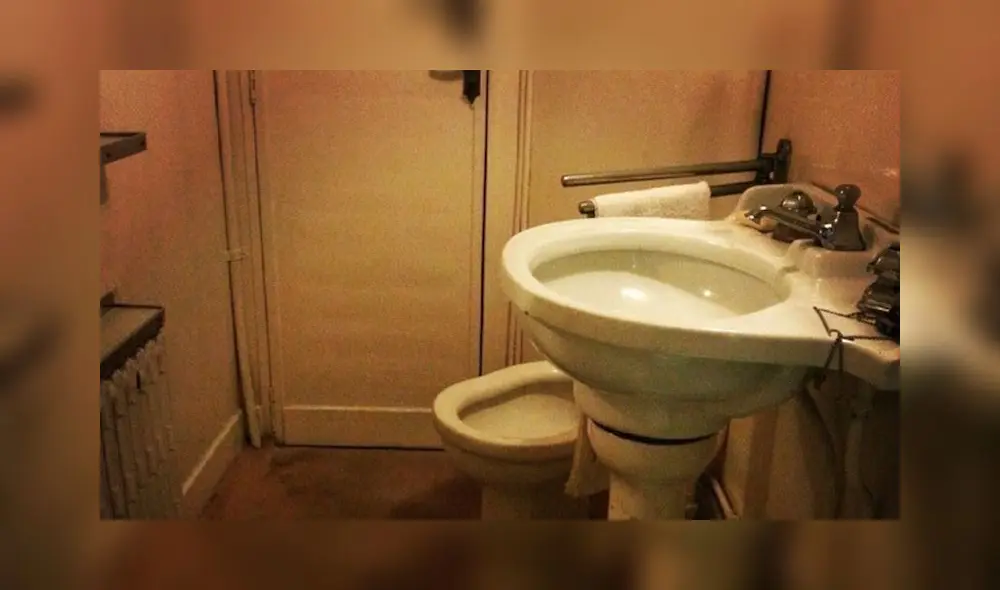 Mantienen relaciones sexuales en el baño de una vinoteca y agreden al dueño Mantienen relaciones sexuales en el baño de una vinoteca y agreden al dueño