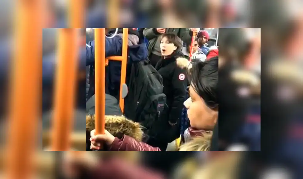 Facebook viral: señora insulta a jóvenes que no quieren cederle asiento en metro [VIDEO]