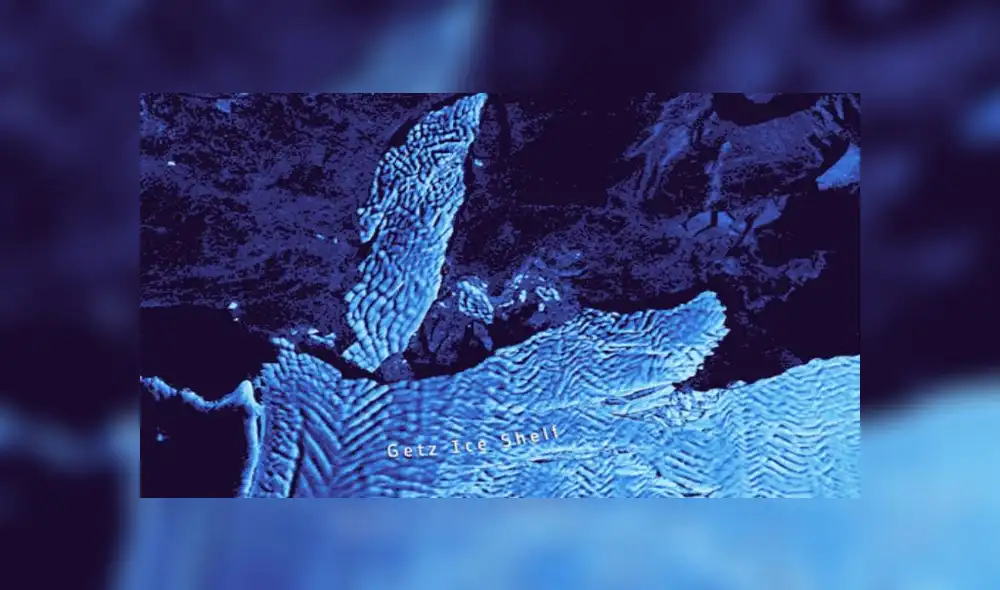 Iceberg de 35 kilómetros se desprende de la Antártida y queda registrado en impactante video Iceberg de 35 kilómetros se desprende de la Antártida y queda registrado en impactante video