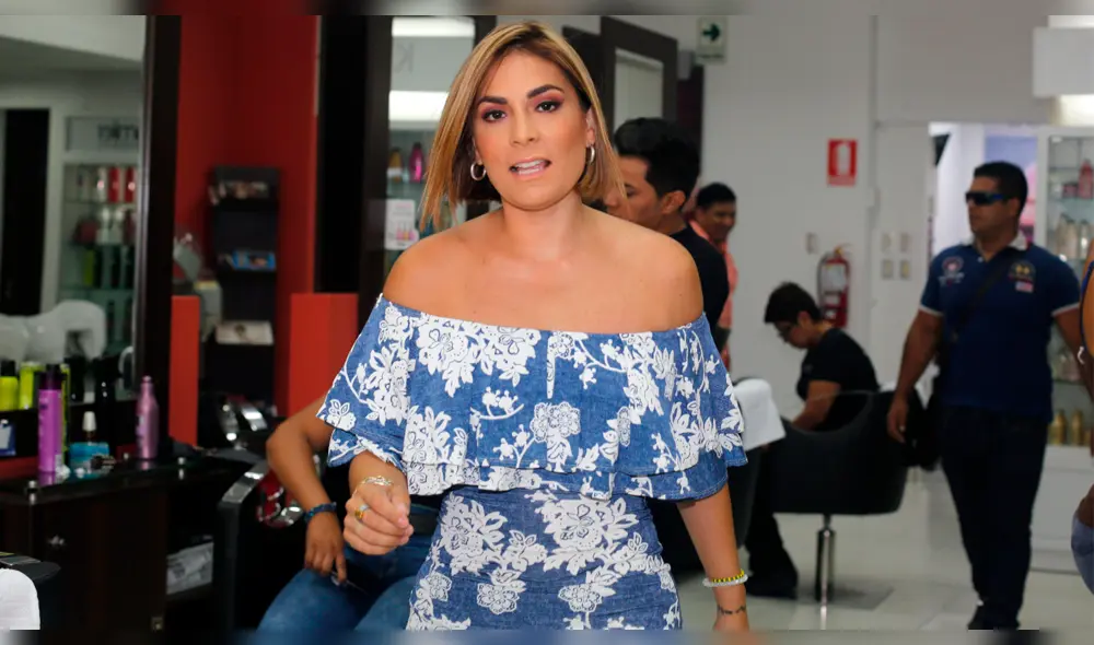 Evelyn Vela sobre su permiso de tránsito: “Esa ficha era verdad, yo respeto las leyes” Evelyn Vela sobre su permiso de tránsito: “Esa ficha era verdad, yo respeto las leyes”