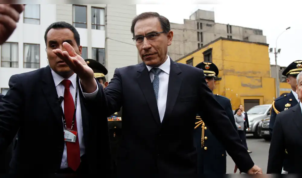 Vizcarra advierte al Congreso que recolectará firmas si traban el referéndum [VIDEO]