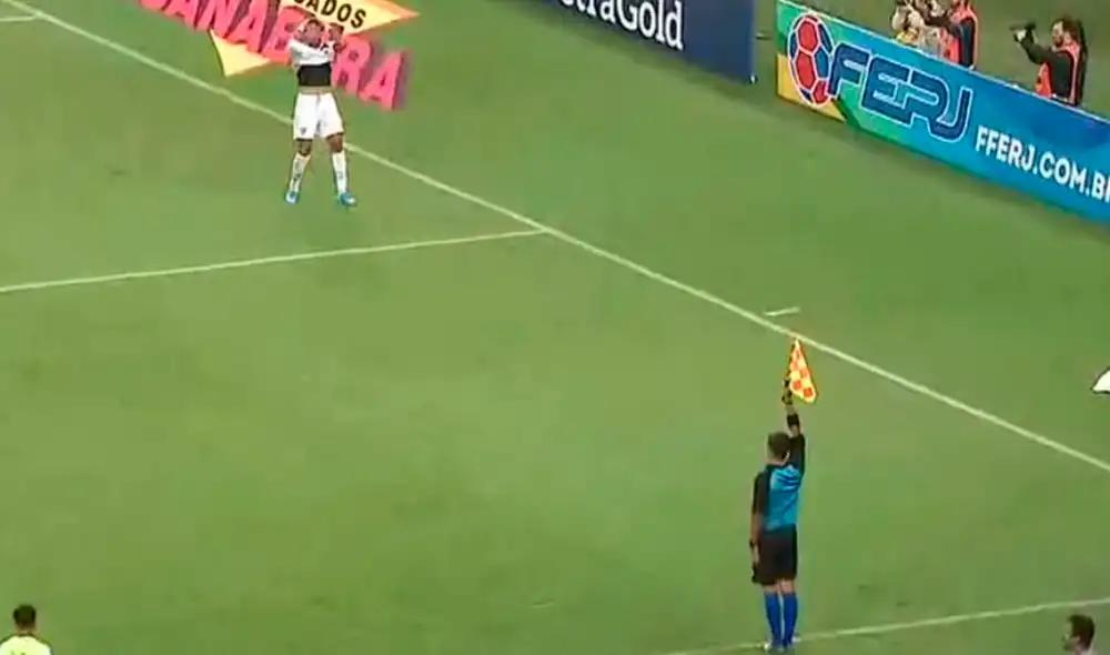 Pacheco anotó el tanto del empate, pero se lo anularon por posición adelantada. Foto: Esporte Interativo.