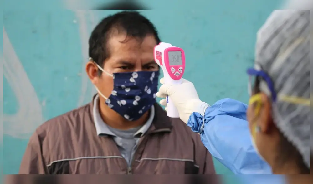 Minsa tomó pruebas para comerciantes de Surquillo. Créditos: Minsa. Minsa tomó pruebas para comerciantes de Surquillo. Créditos: Minsa.