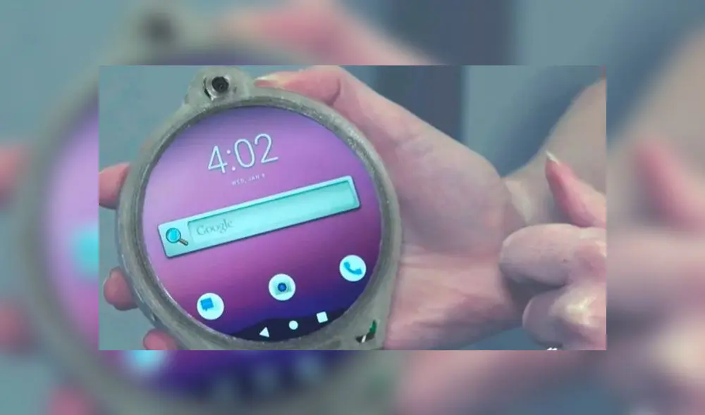 Un extraño smartphone circular ha llamado la atención de todos.
