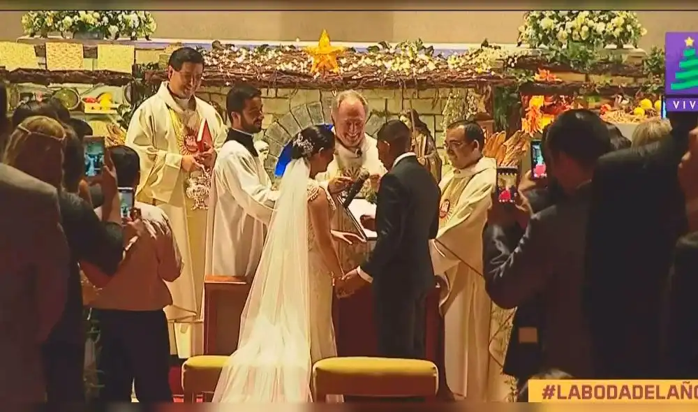 Edison Flores, Ana Siucho y el padre Pablo Larrán Edison Flores, Ana Siucho y el padre Pablo Larrán