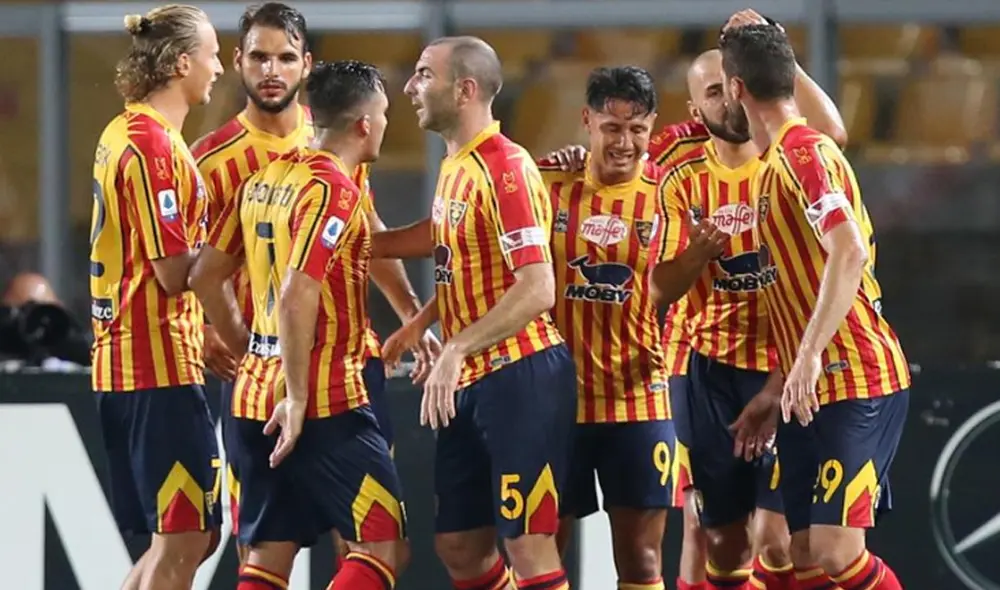 Gianluca Lapadula anotó doblete en duelo clave de Lecce por salvarse del descenso. | Foto: EFE