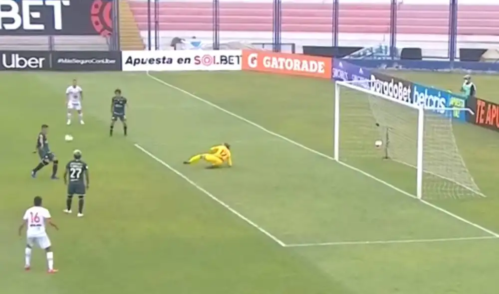 Ayacucho empató el partido tras un autogol de Luis Velarde. La pelota le rebotó en el pecho. Foto: captura Gol Perú Ayacucho empató el partido tras un autogol de Luis Velarde. La pelota le rebotó en el pecho. Foto: captura Gol Perú