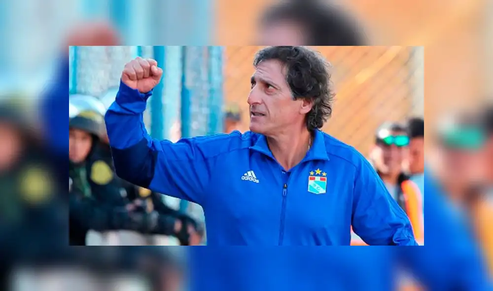Mario Salas tras obtención del Apertura: "El campeonato peruano es más exigente que el chileno"
