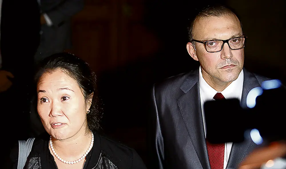 Brazo derecho. Keiko y Figari organizaron la difusión escalonada de los "mamanivideos". (Foto: J. Cerdán) Brazo derecho. Keiko y Figari organizaron la difusión escalonada de los "mamanivideos". (Foto: J. Cerdán)