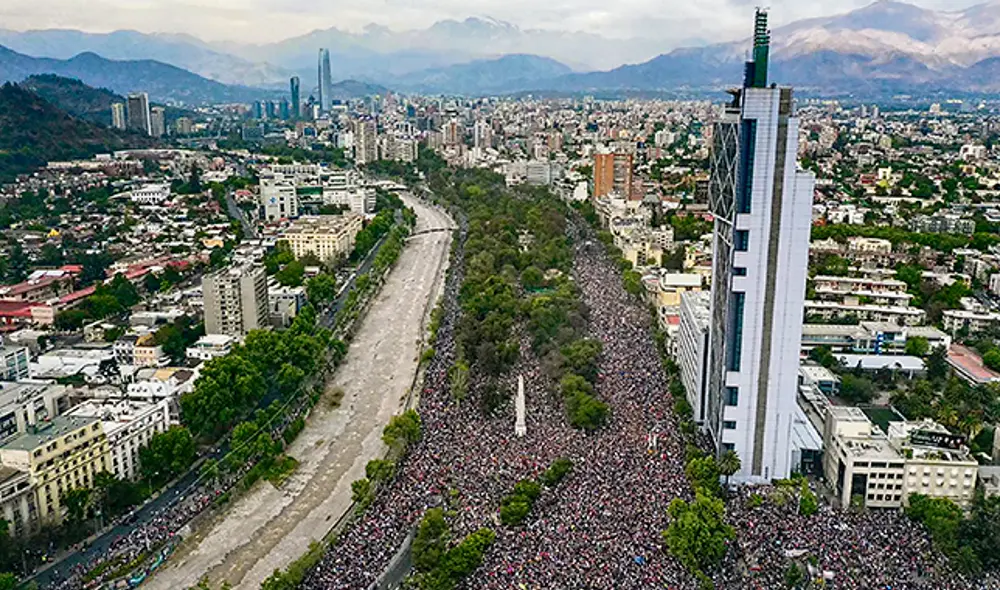 Chile no le da tregua a Piñera Chile no le da tregua a Piñera