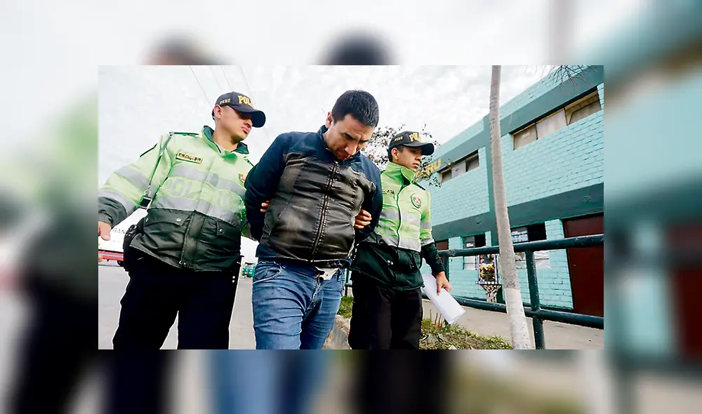 Taxista ebrio arrolla con su auto a diez peatones y mata a dos Taxista ebrio arrolla con su auto a diez peatones y mata a dos