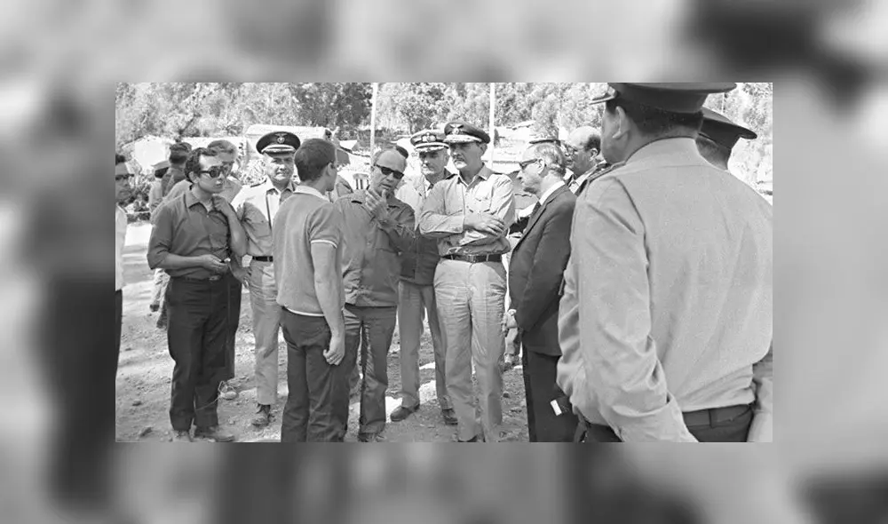 Voluntarios soviéticos capacitan a profesionales peruanos. Foto: Valeriy Shustov / Sputnik Voluntarios soviéticos capacitan a profesionales peruanos. Foto: Valeriy Shustov / Sputnik