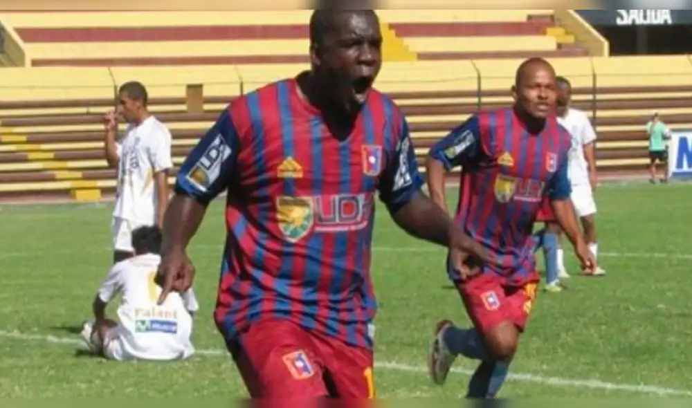 Jesús Reyes, exfutbolista de Sporting Cristal, falleció de un paro cardíaco Jesús Reyes, exfutbolista de Sporting Cristal, falleció de un paro cardíaco