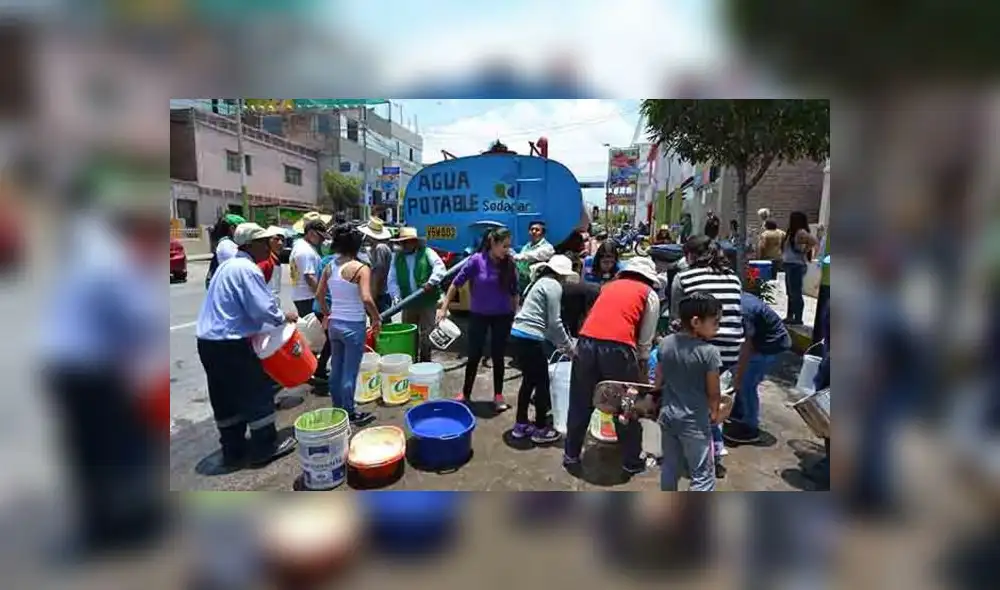 Pobladores de provincia de Chiclayo llevan más de 20 días sin agua Pobladores de provincia de Chiclayo llevan más de 20 días sin agua