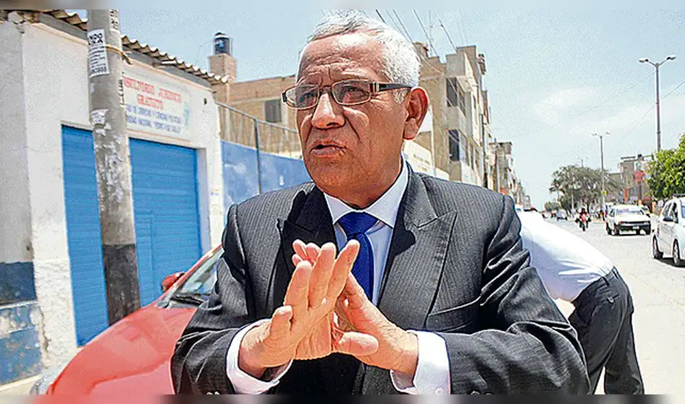 Gobernador de Lambayeque pide a Premier apoyo para remodelación del Elías Aguirre Gobernador de Lambayeque pide a Premier apoyo para remodelación del Elías Aguirre