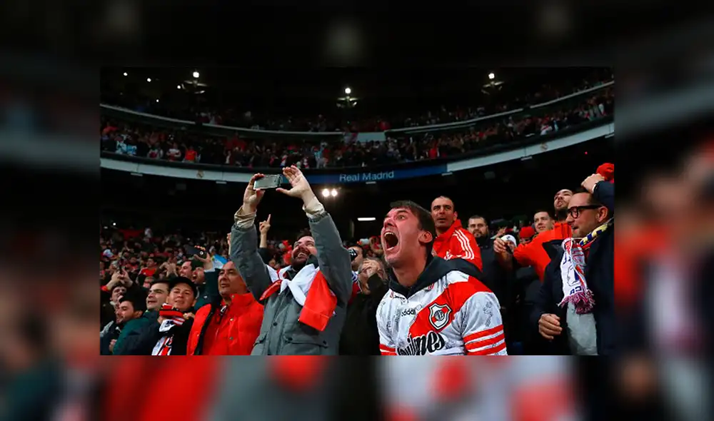 Hinchas River y Flamengo Hinchas River y Flamengo