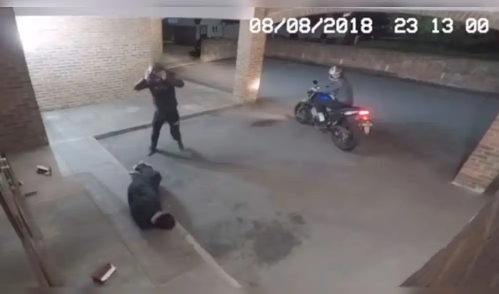 Facebook: ¿Estos son los ladrones más tontos del mundo? Video te hará reír Facebook: ¿Estos son los ladrones más tontos del mundo? Video te hará reír