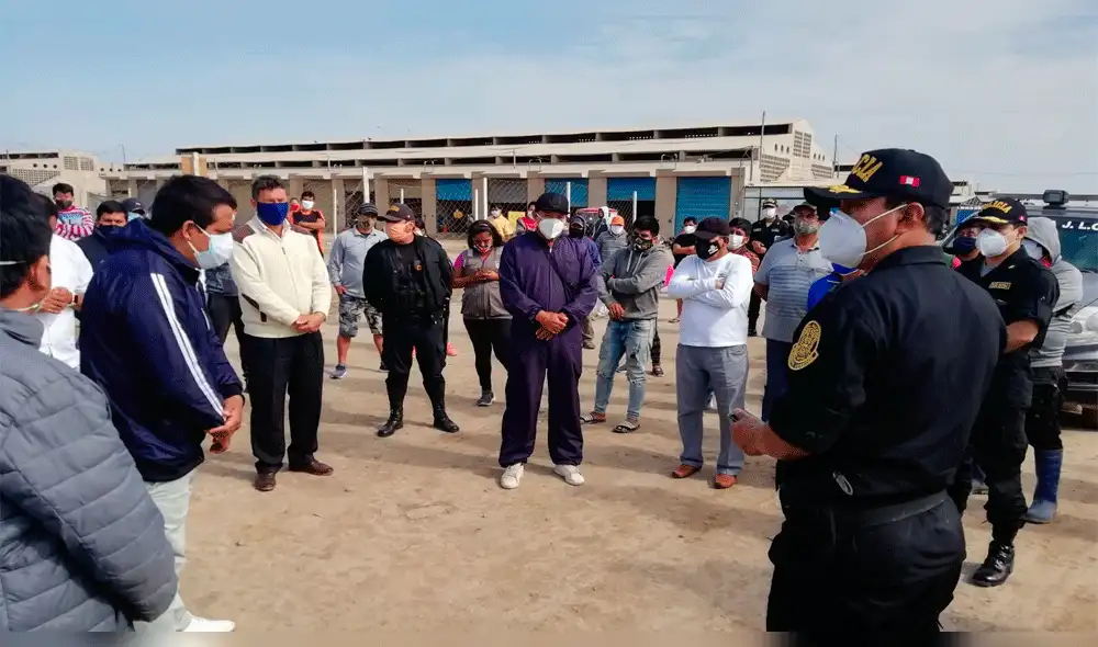 Una alternativa para reducir el comercio ambulatorio es el mercado privado La Despensa.