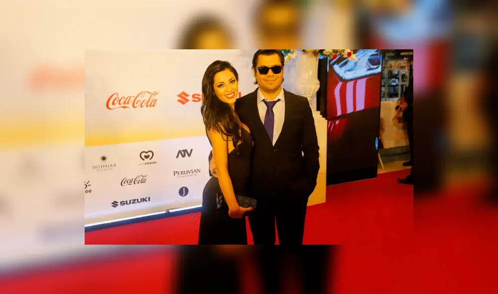 Pietro Sibille molesto por falta de respeto a su novia Andrea Luna