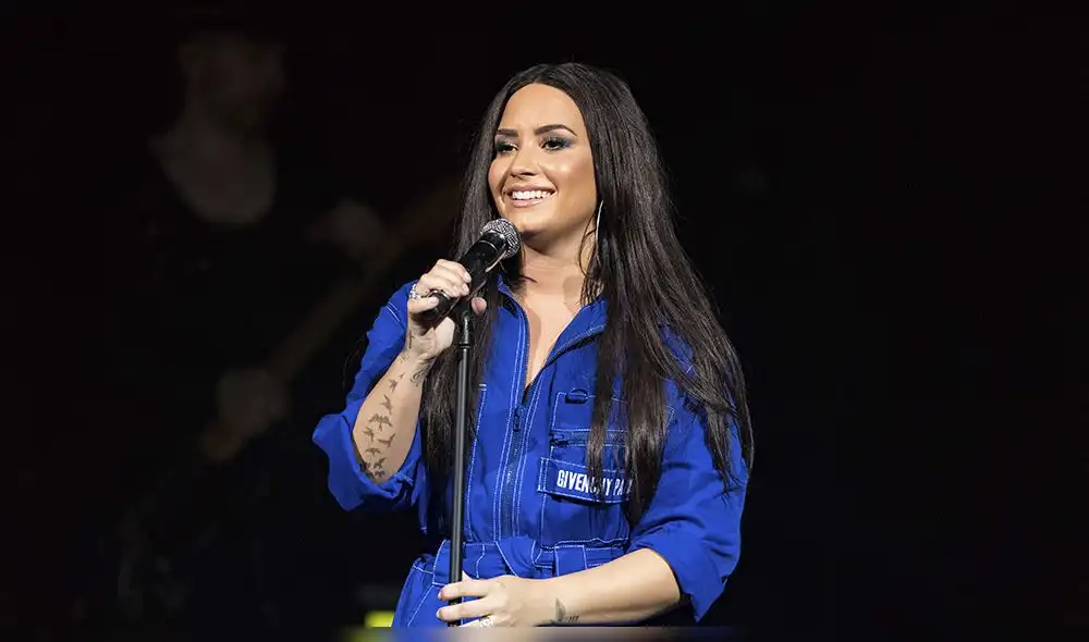 La cantante indicó a través de su cuenta de Instagram, el mensaje que esconde su más reciente tatuaje. (Foto: AFP)