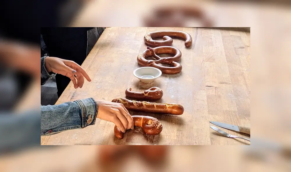 doodle-pretzel doodle-pretzel