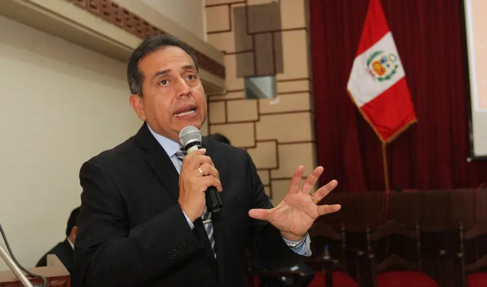 El ministro del Interior acudió dio este mensaje durante una visita de trabajo a esa zona del país. Foto La República