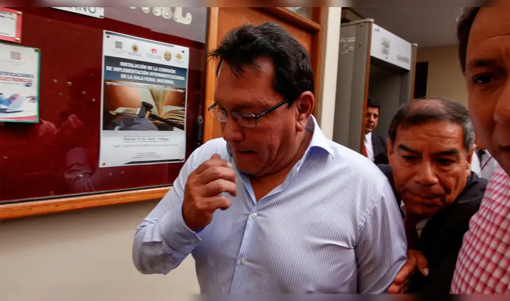 Félix Moreno: solicitarán levantamiento de su secreto bancario 