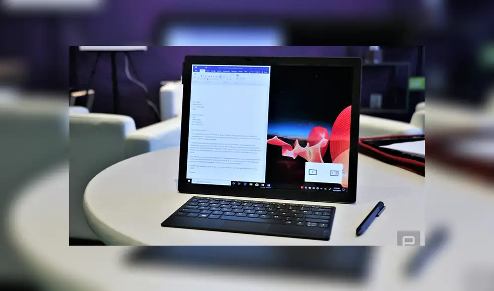 Así luce la nueva ThinkPad X1 Fold de Lenovo, la primera PC con pantalla plegable del mundo.| Foto: Chris Velazco / Engadget