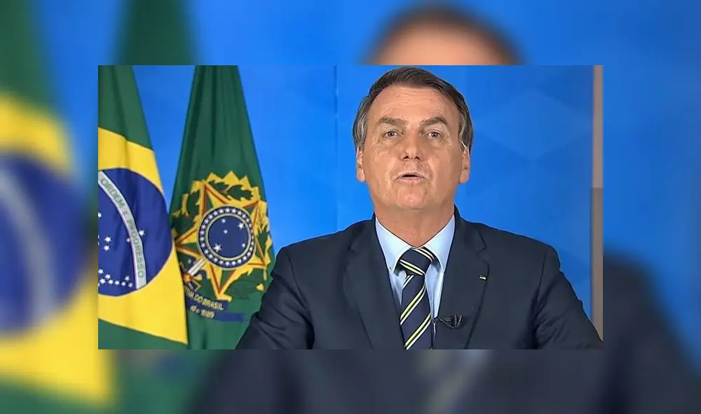 El presidente de Brasil, Jair Bolsonaro, minimiza el COVID-19 y la compara con una "gripecita". El presidente de Brasil, Jair Bolsonaro, minimiza el COVID-19 y la compara con una "gripecita".