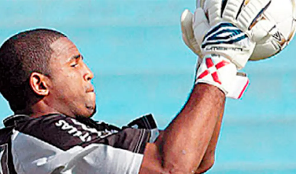 Rivera llegó al Perú en 2000 para jugar en el Alcides Vigo. Rivera llegó al Perú en 2000 para jugar en el Alcides Vigo.