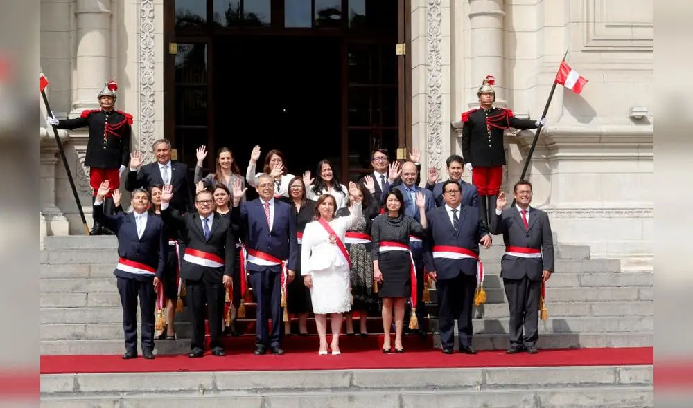 Presidenta , Dina Boluarte , tomo juramento al nuevo gabinete ministerial, Fotos: Carlos Felix , La Republica.