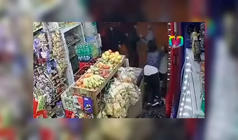 Con arma intentan asaltar bodega en Surco y encañonan al hijo de la dueña [VIDEO]