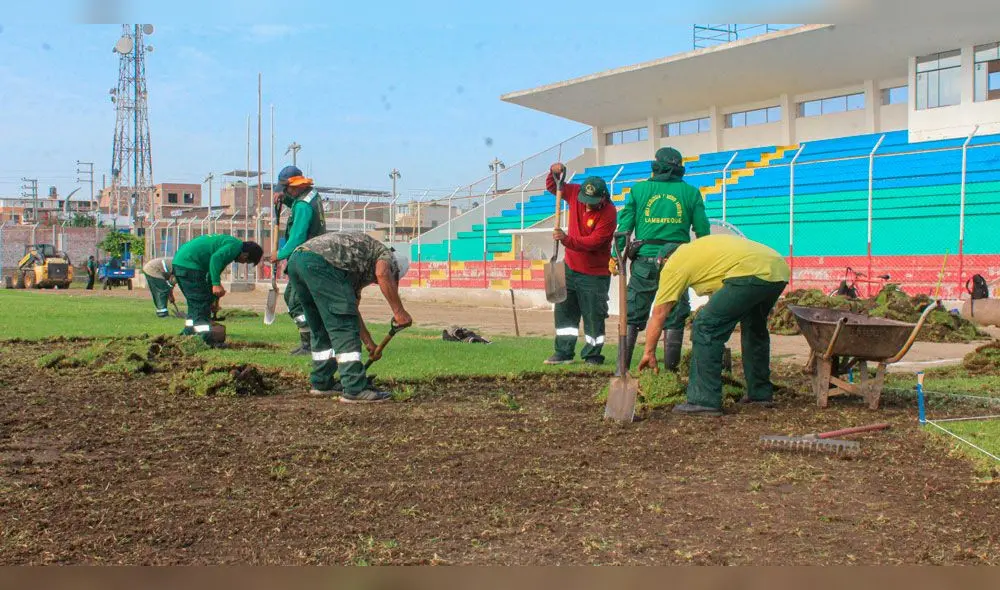 Estadio César Flores Marigorda de Lambayeque entró en mantenimiento.