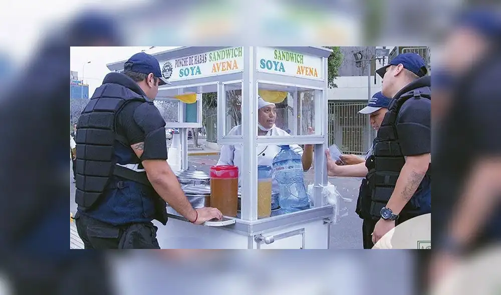 Surco: inician campaña contra el comercio informal [FOTOS]