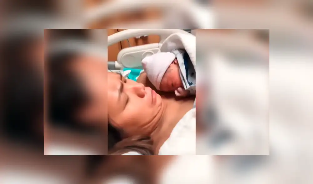 Vía YouTube. Tierno momento de un papá terminó en carcajadas tras el insólito acto de su bebé Vía YouTube. Tierno momento de un papá terminó en carcajadas tras el insólito acto de su bebé